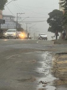 Atenção, motoristas: Acidente é registrado na rua Bom Sucesso, em Divinópolis