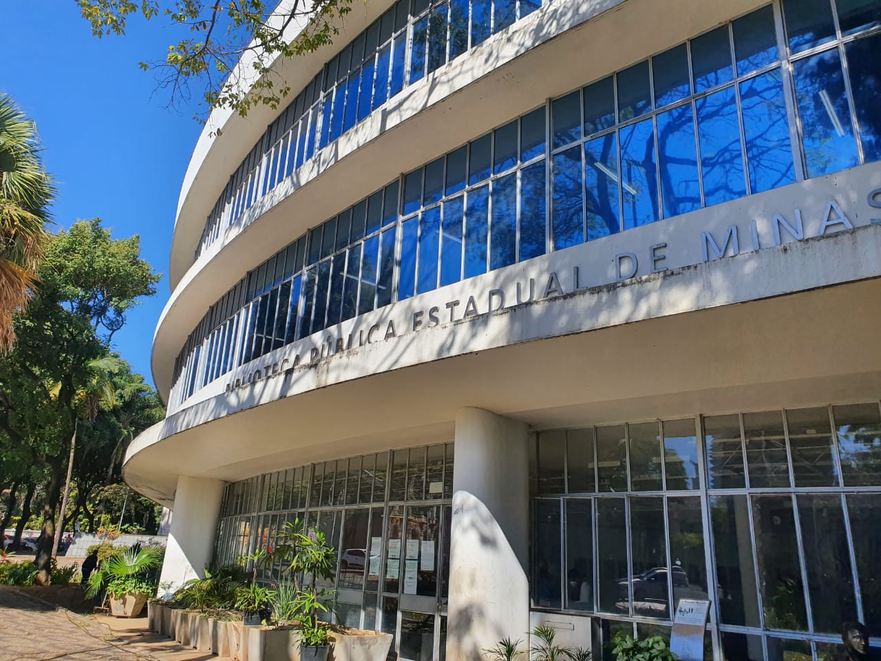 Biblioteca P&uacute;blica Estadual de Minas Gerais abre consulta ao p&uacute;blico sobre ocupa&ccedil;&atilde;o de espa&ccedil;os culturais