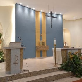 Igreja reformada recebe fiéis em dia de celebração a São João Batista