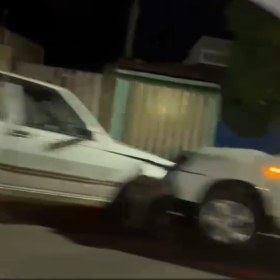 Acidente envolvendo dois veículos é registrado na Avenida Ayrton Senna, em Divinópolis