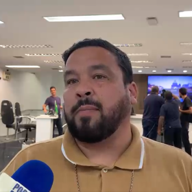 Vereador Matheus Dias articula reunião entre autoridades para discutir população em situação de rua em Divinópolis