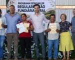 Governo de Minas entrega 163 t&iacute;tulos de regulariza&ccedil;&atilde;o fundi&aacute;ria a produtores rurais de Bocaiuva