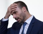 Eduardo Bolsonaro é condenado por articular interferência dos EUA no julgamento do pai