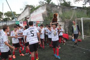 Flamengo de Divin&oacute;polis goleia, conquista a Copa Uni&atilde;o Prata e mira o ouro no segundo semestre