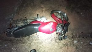 Homem morre após queda de moto na BR-262, em Nova Serrana