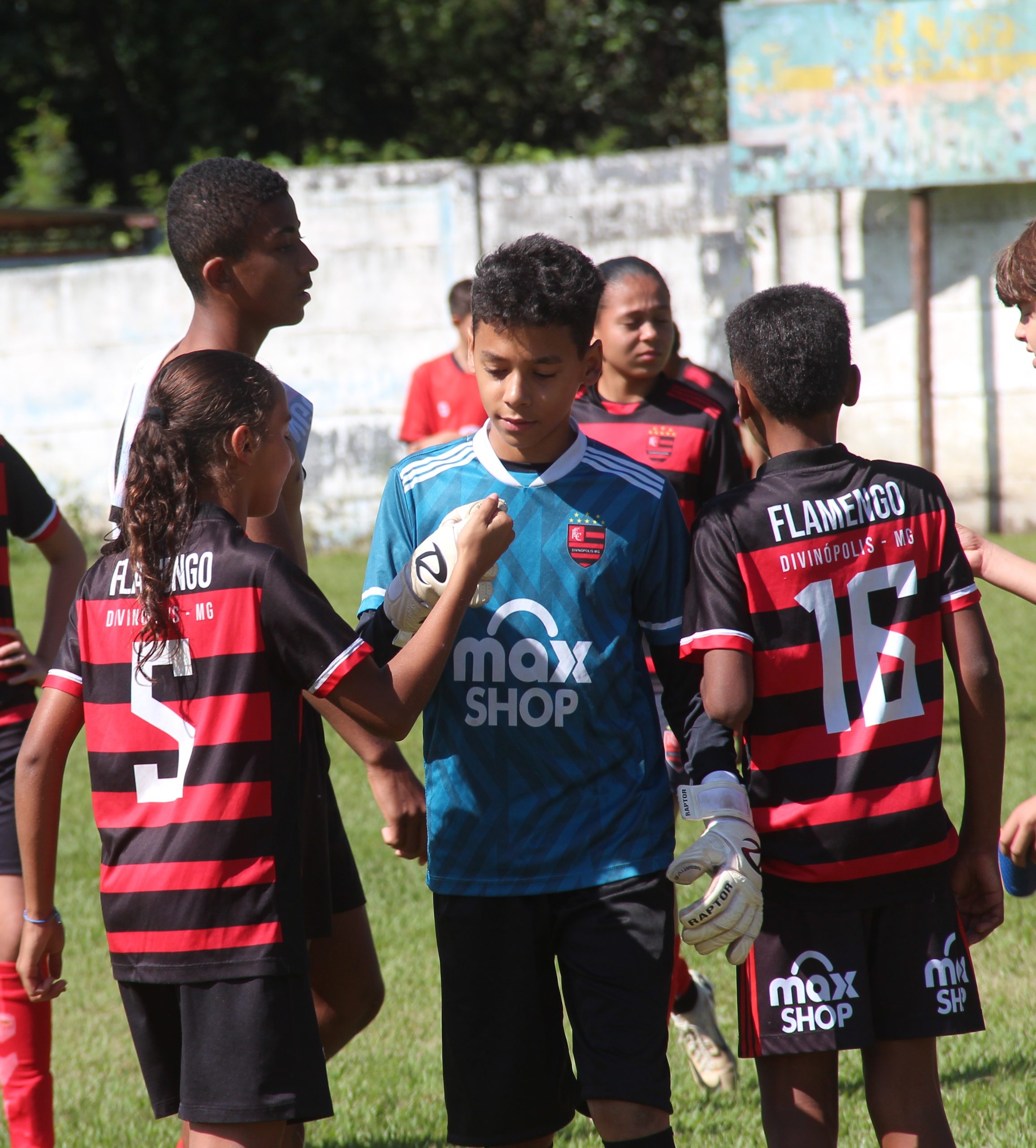Flamengo Divinópolis vence nos pênaltis e garante vaga na semifinal da Copa União Sub-12