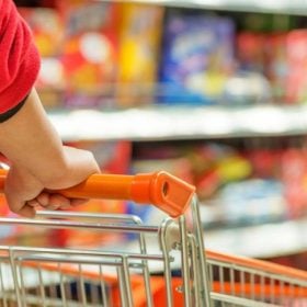 Jogos do Brasil mudam horários de funcionamento de supermercados em Divinópolis