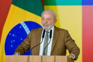 Lula inicia agenda em BH antes de inauguração em Divinópolis