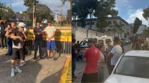 Manifestantes aguardam apresentação de suspeito de atropelamento na BR-494 na Delegacia de Divinópolis