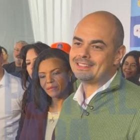 Mateus Simões alfineta Lula sobre Hospital Regional 'Já era para estar funcionando'
