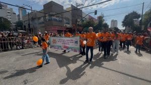 Minas FM, presente em 80 dos 114 anos de Divin&oacute;polis, participa de desfile de anivers&aacute;rio