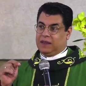 Padre Chrystian Shankar viraliza após aconselhar noiva a desistir de casamento 'Abra o olho'
