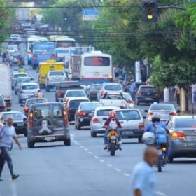 Quais são as infrações de trânsito mais cometidas por motoristas em Divinópolis