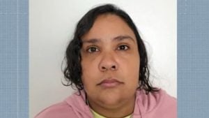 Mulher de 37 anos é presa após se passar por adolescente de 12 anos em Santa Catarina