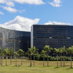 Servidores de Minas podem sair até 3h mais cedo em dias de jogos do Brasil