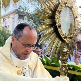 Veja a programação de Corpus Christi em Divinópolis