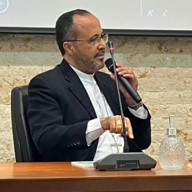 Diocese de Divinópolis orienta padres e proíbe citações de candidatos em missas durante período eleitoral