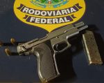 Procurado por roubo é preso com arma na BR-262, na Grande BH