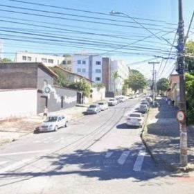 Homem atira contra adolescente em BH, tenta fugir e acaba baleado por policial