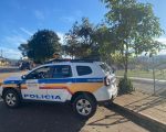 Homem embriagado &eacute; preso ap&oacute;s desacatar policiais em Ita&uacute;na