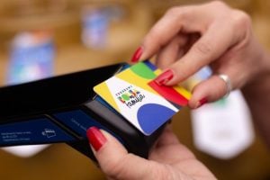 Bolsa Família chega a mais de 1,4 milhões de beneficiários de Minas Gerais a partir desta quarta (17)