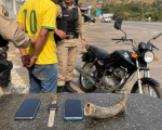 Homem usa berrante como arma falsa e é preso após série de roubos em Carmo da Mata