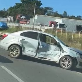 Veja vídeo: Mulher fica ferida em acidente na MG-050, em Divinópolis