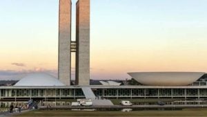 Servidores federais poderão sair mais cedo em dias de jogos do Brasil na Copa