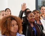 Workshop sobre atendimento e vendas une capacitação e solidariedade na CDL Divinópolis