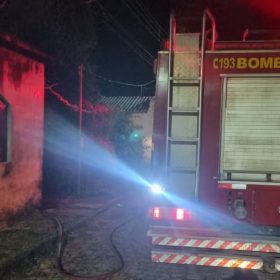 Mulher acusa ex-companheiro de incendiar casa em Formiga