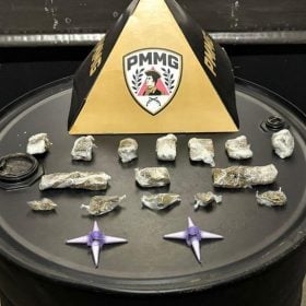 Mulher é presa com drogas durante operação da PM em Itaúna