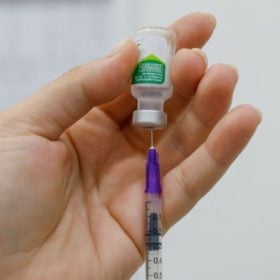 Vacinação contra HPV é prorrogada até dezembro para jovens de 15 a 19 anos