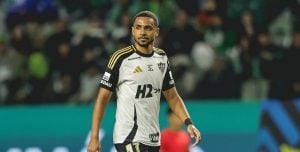 Zagueiro Rômulo, do Atlético, pode ser negociado com clube português