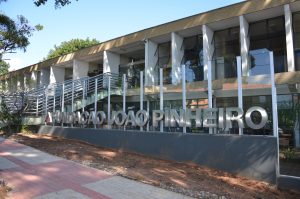 Funda&ccedil;&atilde;o Jo&atilde;o Pinheiro abre inscri&ccedil;&otilde;es para tr&ecirc;s cursos de p&oacute;s-gradua&ccedil;&atilde;o com in&iacute;cio previsto para agosto