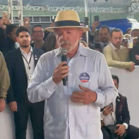 Lula propõe expansão da UFSJ