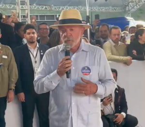 Lula propõe expansão da UFSJ
