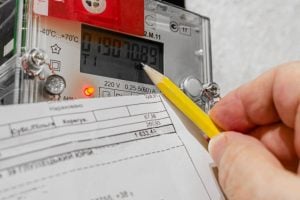 FIEMG alerta para risco de aumento expressivo na conta de energia em 2027