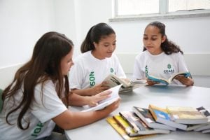 Minas Gerais acompanha avanço do ensino médio público