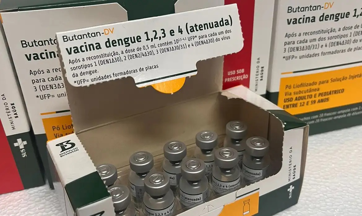 Vacina contra dengue do Butantan é suspensa; saiba o que fazer se você foi imunizado