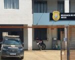Homem mata a ex-companheira após separação em Arcos