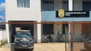 Homem mata a ex-companheira após separação em Arcos