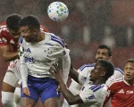Cruzeiro vence o Inter fora de casa e sobe na tabela