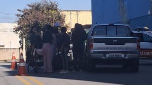 Acidente é registrado na av. 21 de Abril, no Centro de Divinópolis