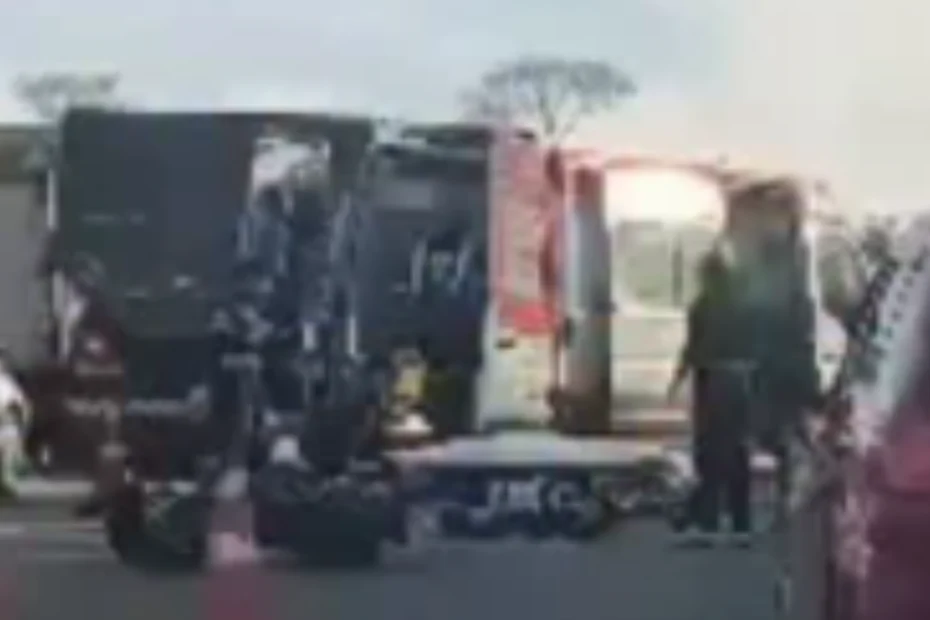 Acidente de motocicleta na estrada para Leandro Ferreira