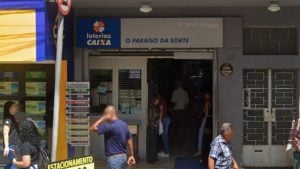 Lotérica 'O Paraíso da Sorte', em Divinópolis, onde o apostador venceu o prêmio máximo da Mega-Sena.