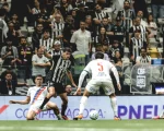 Atlético e Bahia empatam em duelo equilibrado pelo Brasileirão