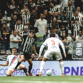 Atlético e Bahia empatam em duelo equilibrado pelo Brasileirão