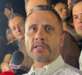 Republicanos define futuro de Cleitinho nesta segunda-feira e ele está preparado para disputa afirma Eduardo Azevedo