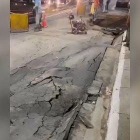 Veja vídeo: Avenida JK tem trecho danificado meses após revitalização; Prefeitura aponta rompimento de rede da Copasa
