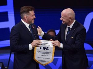 Conmebol indica que Copa do Mundo de 2030 poderá contar com 64 seleções